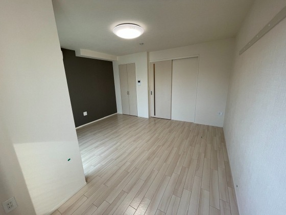 ララ・スクエア