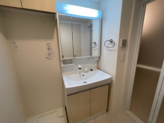 ララ・スクエア