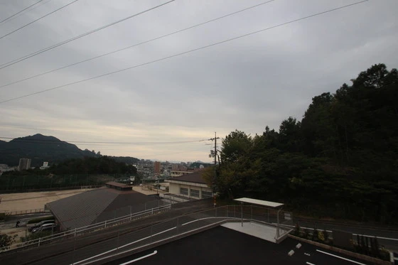 グロース ブルーメ 城山