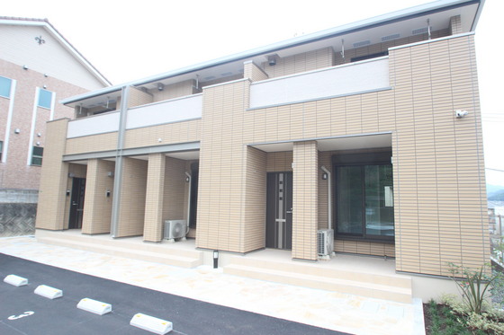 グロース ブルーメ 城山