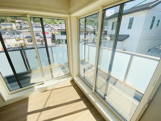 LaVita(ラ・ヴィータ)