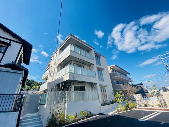 LaVita(ラ・ヴィータ)