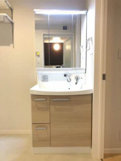 シャーメゾン東川原