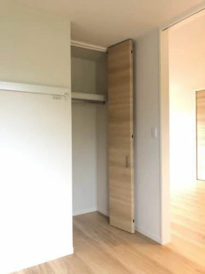 シャーメゾン東川原