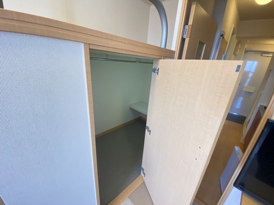 レオパレスあさひ