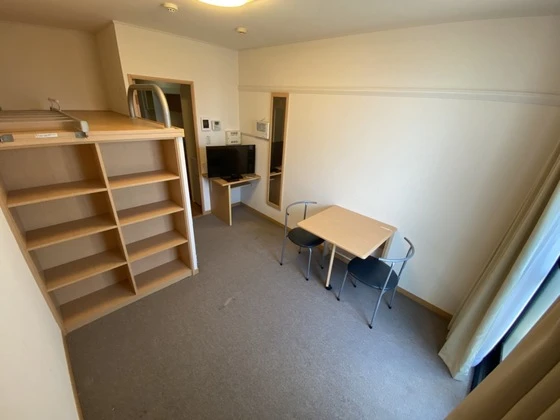 レオパレスあさひ