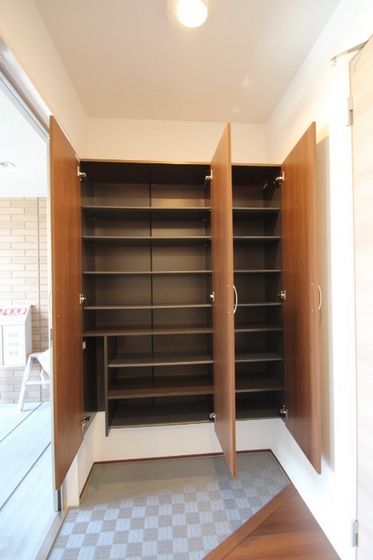 ゴールドウイング A棟