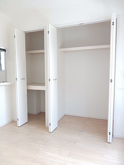 グラーベン沖 B