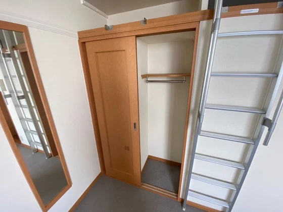 レオパレス杉壱番館