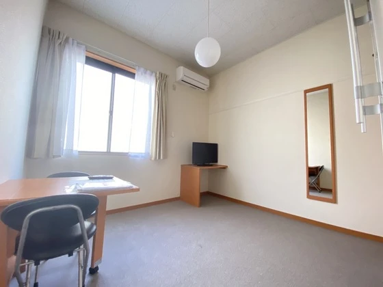 レオパレス杉壱番館