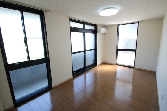 フローラ都紀α