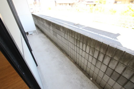 フローラ都紀α