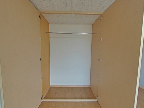 フローラ都紀α