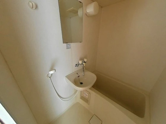 フローラ都紀α