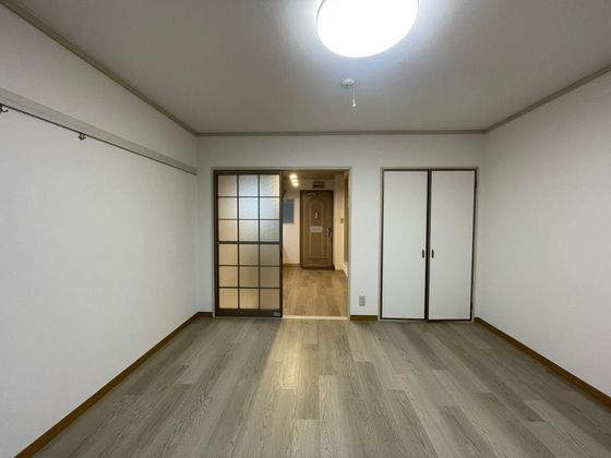 パールハイツ B