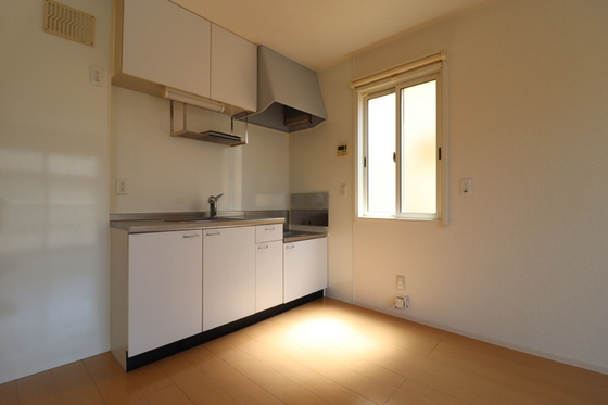 ルミエール D棟