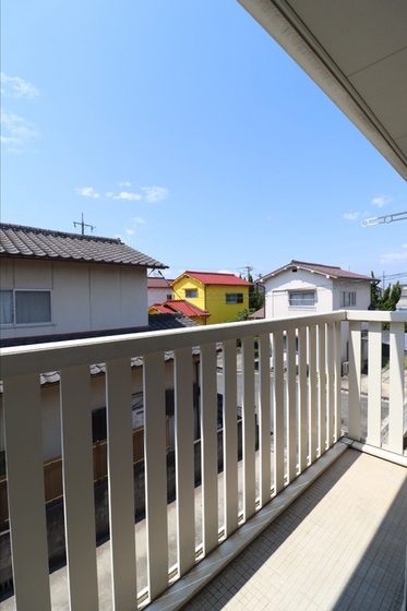 ルミエール D棟