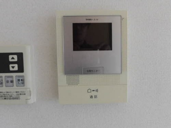 シャーメゾン湊 十壱番館