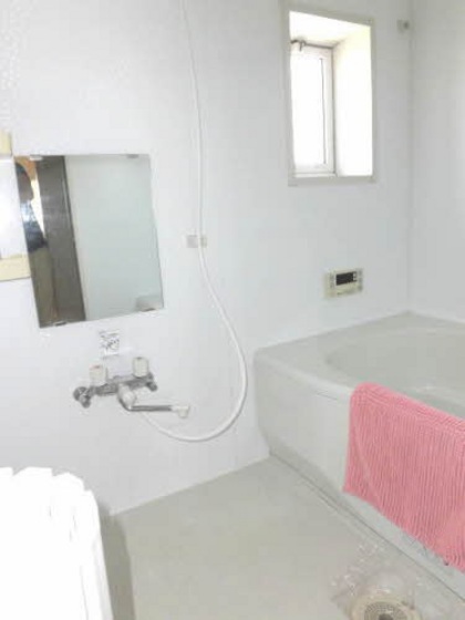 シャーメゾン湊 十壱番館