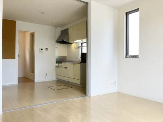 シャーメゾン アドニス Ⅲ棟