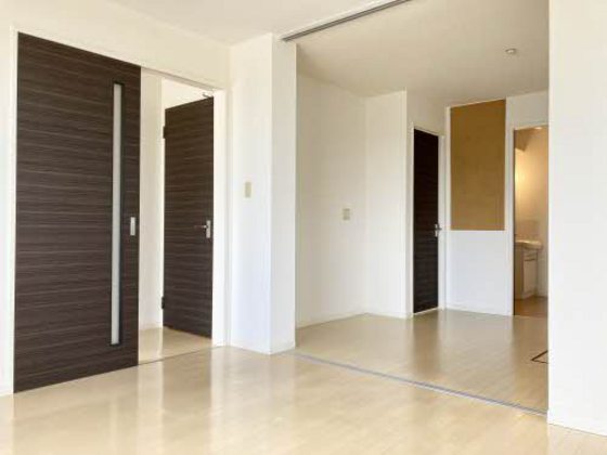 シャーメゾン アドニス Ⅲ棟