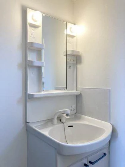 シャーメゾン アドニス Ⅲ棟