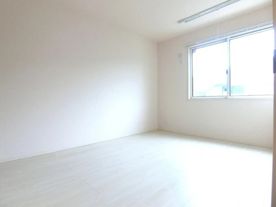 花水木ハイツ B