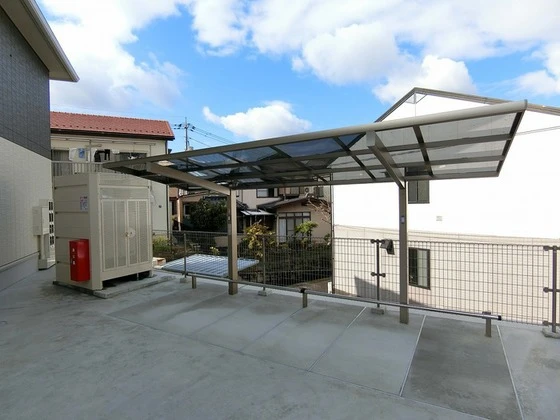 花水木ハイツ B