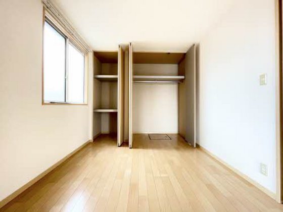 ガーデンクレス A棟