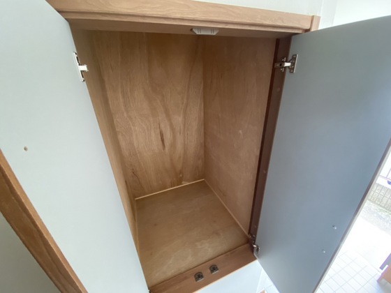 板藤己斐上貸家