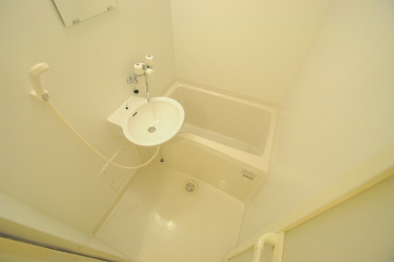 レオパレスSビルTANNA