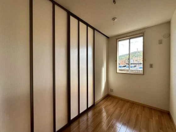 ラ・パルテール国富弐番館