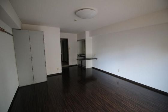 ロイヤルレピュート東島田