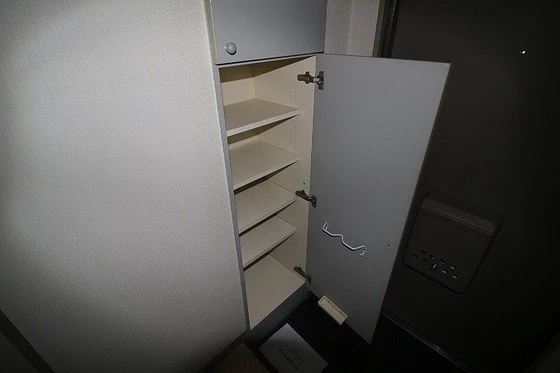 ロイヤルレピュート東島田