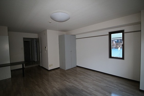 ロイヤルレピュート東島田