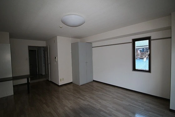 ロイヤルレピュート東島田