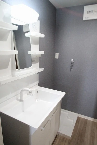 CREAVILLE(クレアヴィレ)