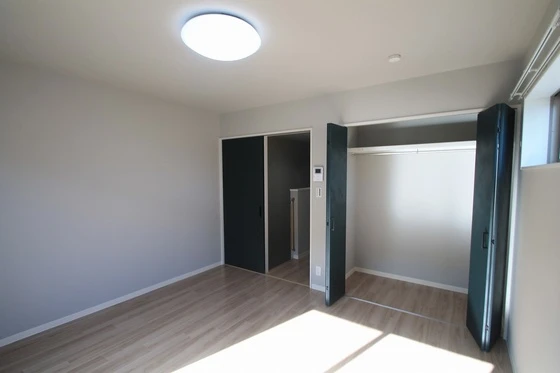 CREAVILLE(クレアヴィレ)