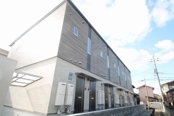 CREAVILLE(クレアヴィレ)