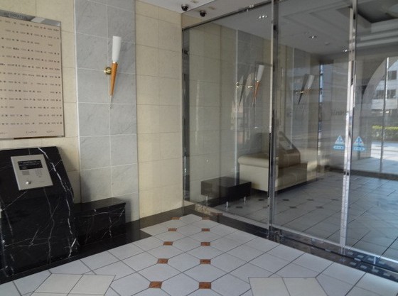 アルファステイツ桃太郎大通り