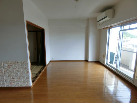 山根町パークホームズ