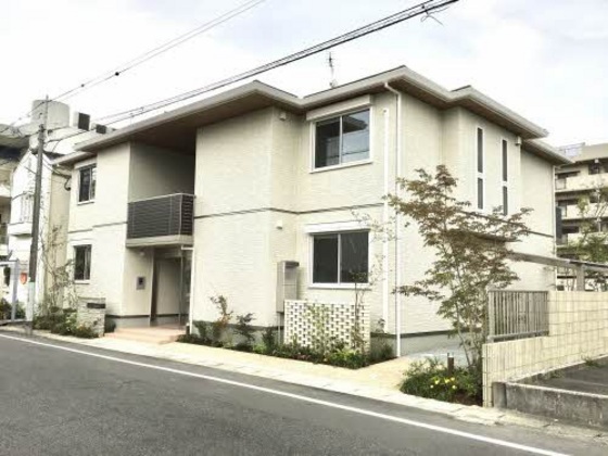 シャーメゾンコンソラータ