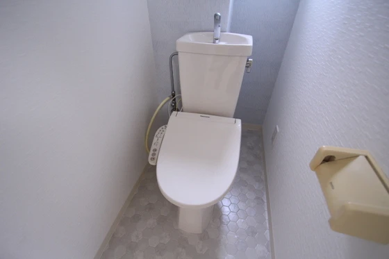 メゾンホソカワ