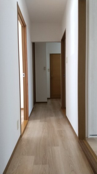 ハイカムール花尻 B棟