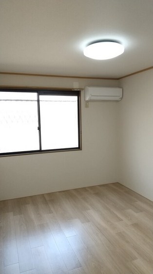 ハイカムール花尻 B棟