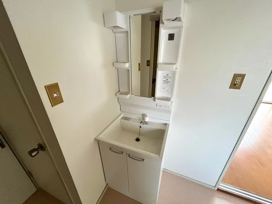 レジデンス京塚