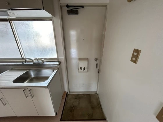 レジデンス京塚