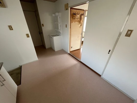 レジデンス京塚