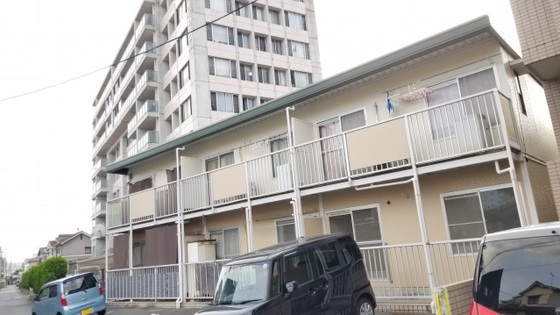 レジデンス京塚