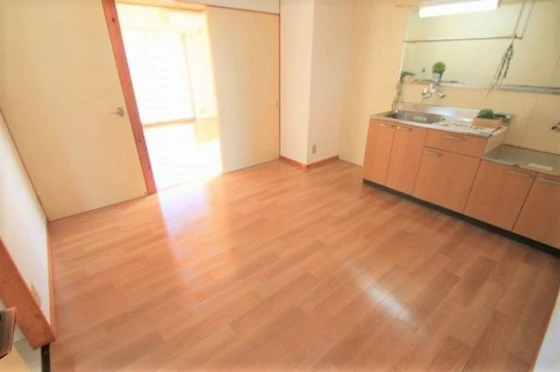 メゾン西ウィング